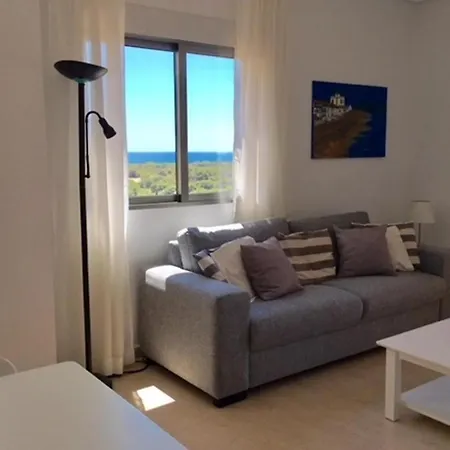 Cozy Bright Apartment *